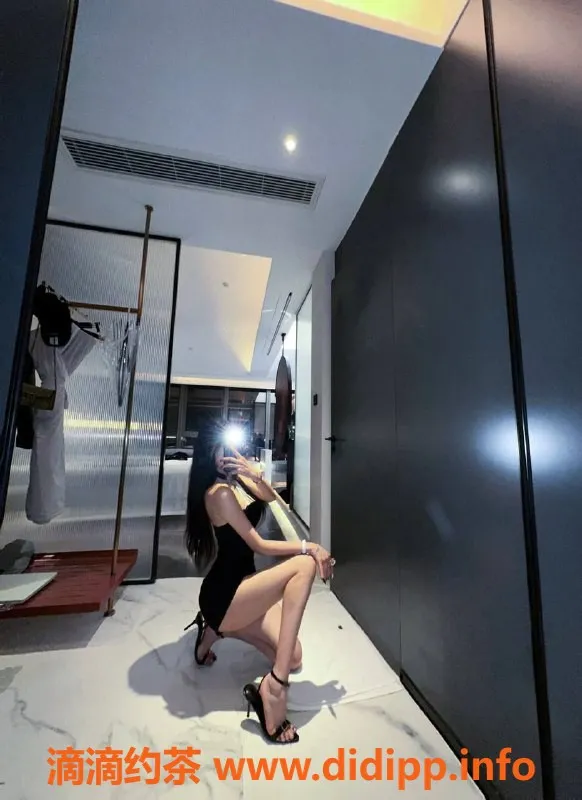 厦门楼凤-五缘湾乔思情，御姐身材，优质服务等你体验