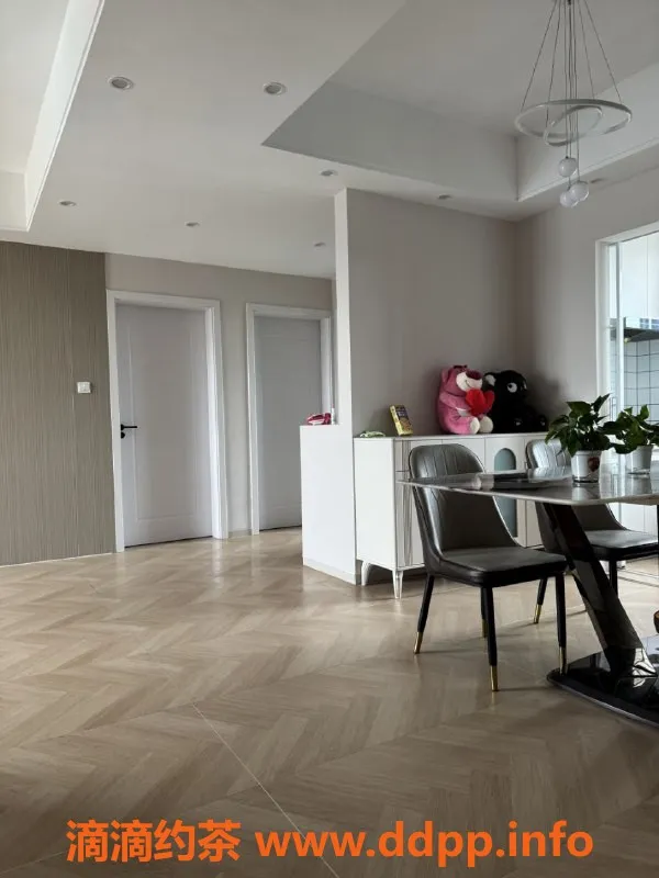 厦门楼凤-乌石浦花园晨曦微甜，688元/60分钟亲密陪伴