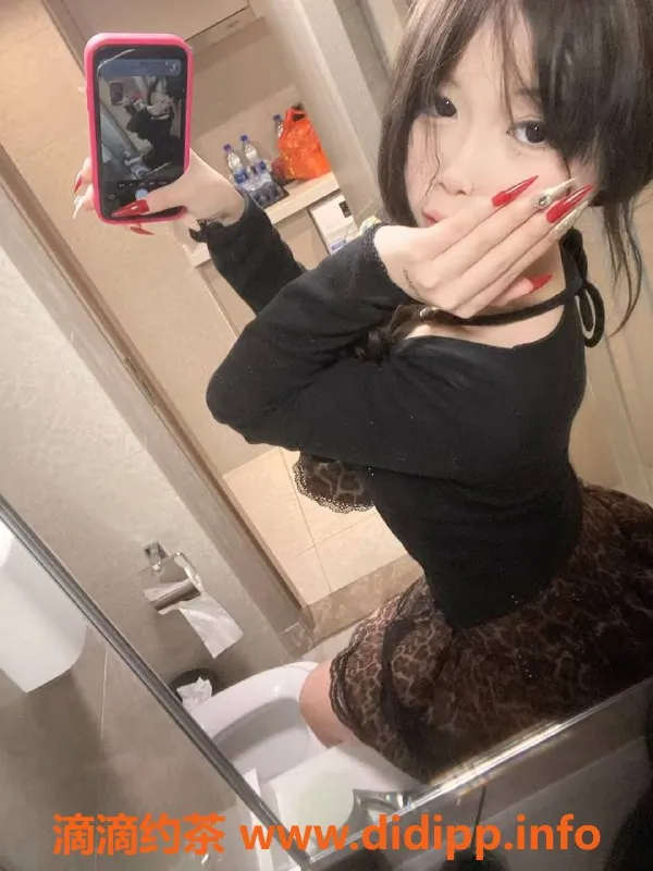 广州楼凤-天河嫩妹小林，700元体验超值服务