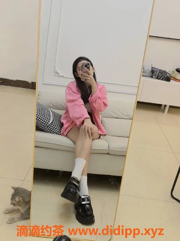 广州楼凤资源信息,海珠小七，600元/小时的调情高手