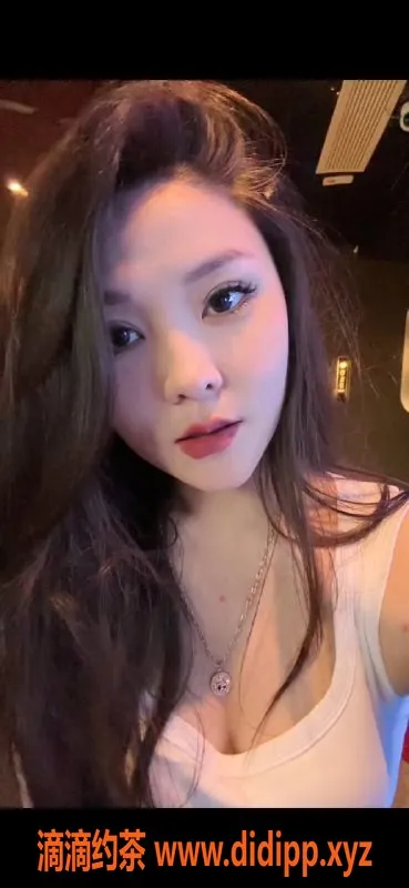 成都楼凤资源信息,成都花仙子，25岁，167微胖，优质服务仅需700元