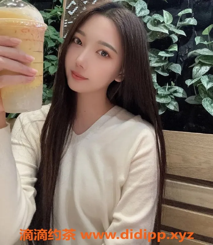 上海楼凤-浦东桃桃，168cm长腿美女，1000P起