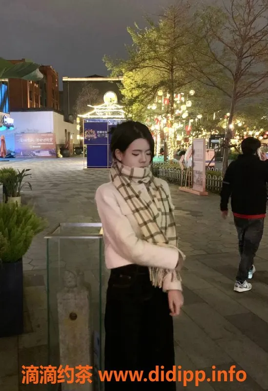 福州楼凤-仓山区蛋卷，18岁身高165，价格800P起