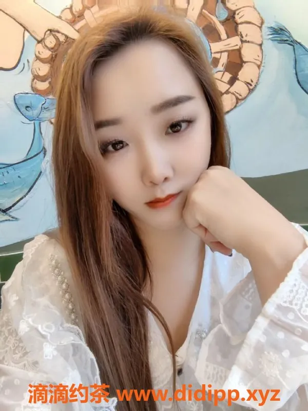 重庆楼凤-沙坪坝个体沫沫，29岁C罩杯口活达人