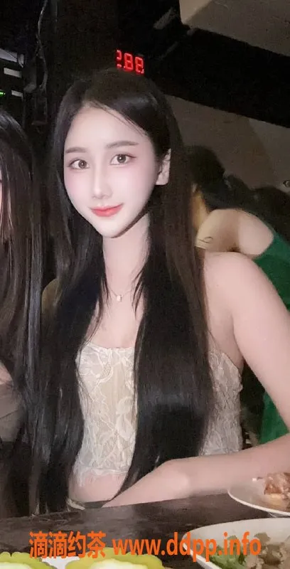 重庆楼凤-重庆23岁泰妹洋酒，身高170cm，服务超值！