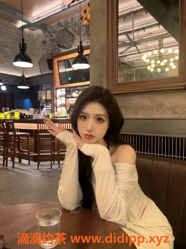 广州楼凤资源信息,天河区紫萱，茶费700，超好服务等你来体验！