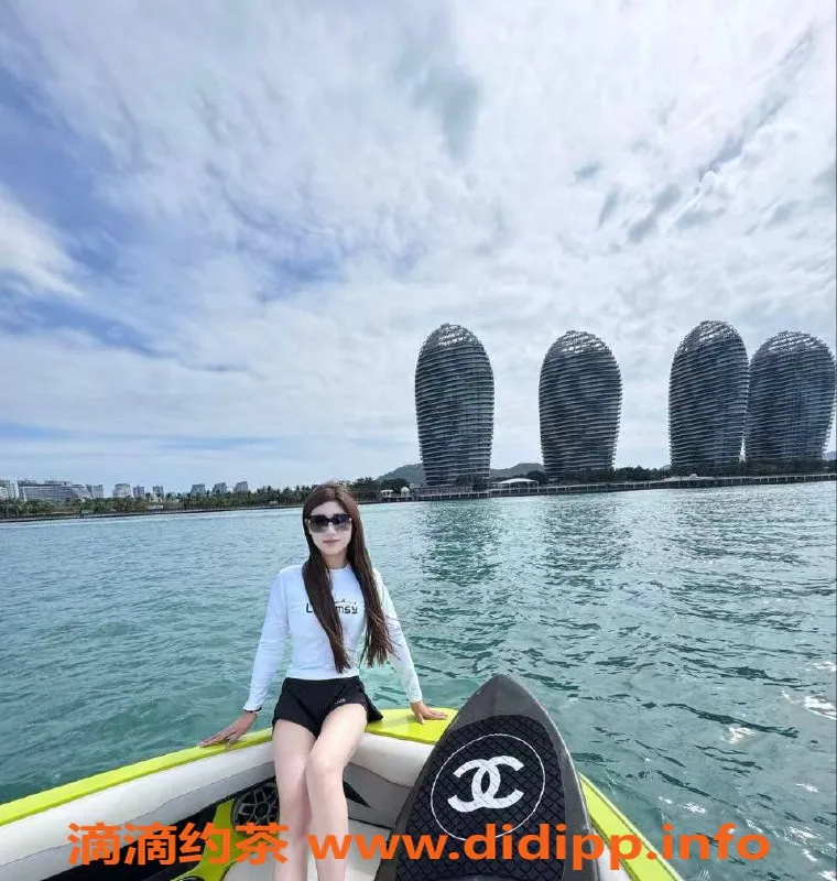 广州楼凤-天河童瑶，视频验证，1000元约会体验