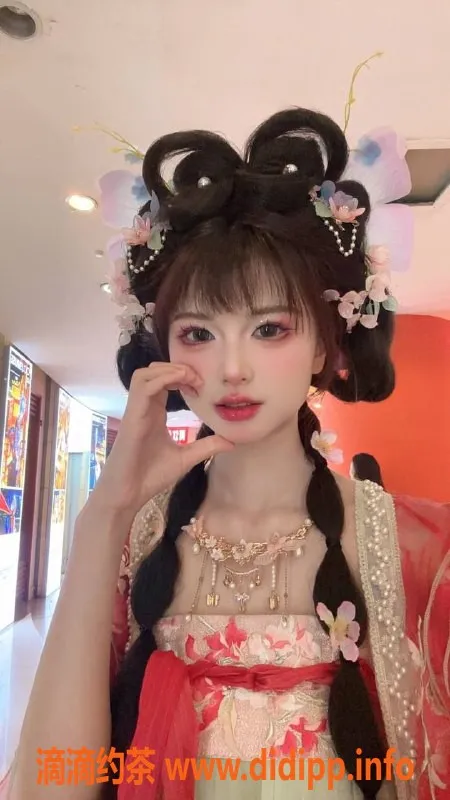 重庆楼凤资源信息,眠眠，甜美少女，88斤，提供专业服务