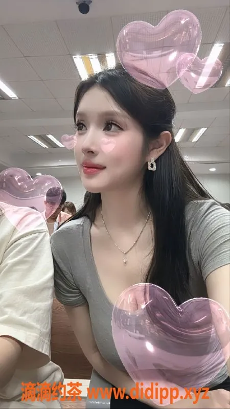 广州楼凤-天河嫩妹许思怡，8P服务大胸诱惑