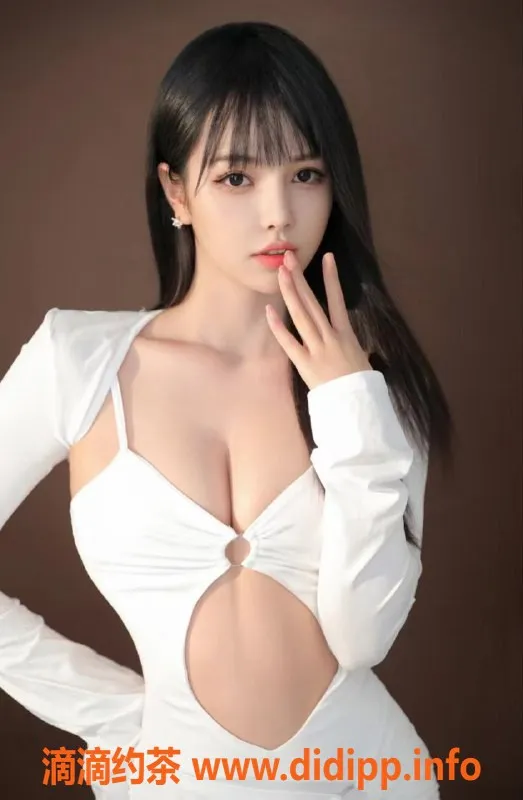 北京上门服务-朝阳长腿空姐黄蓉，纯天然极品服务