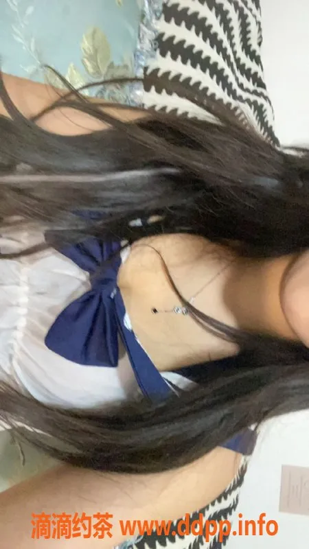 北京楼凤-双井小兜兜 22岁165cm 女友系 1200元/次