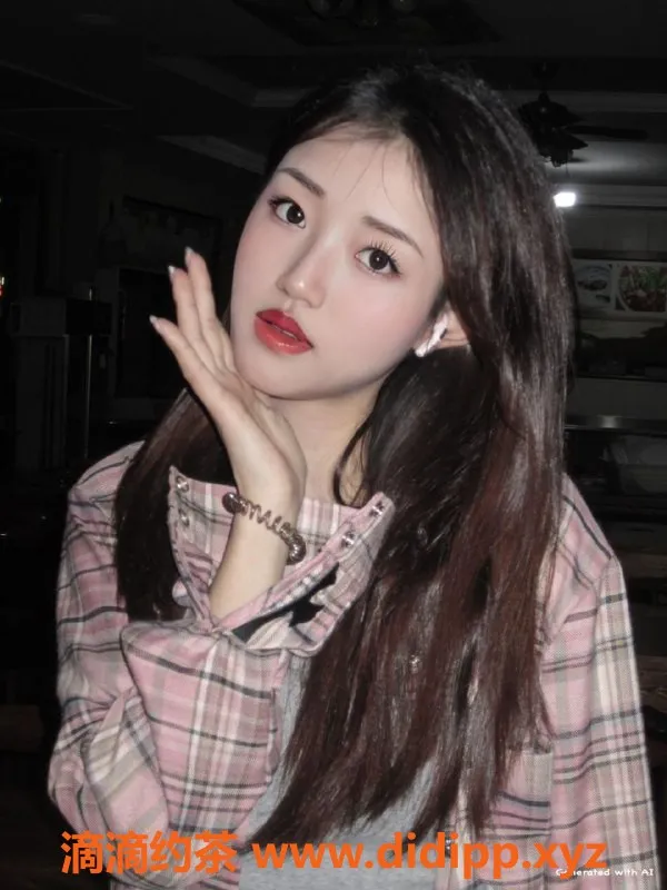 重庆楼凤-20岁优优酱，165cm温柔大学生，服务贴心