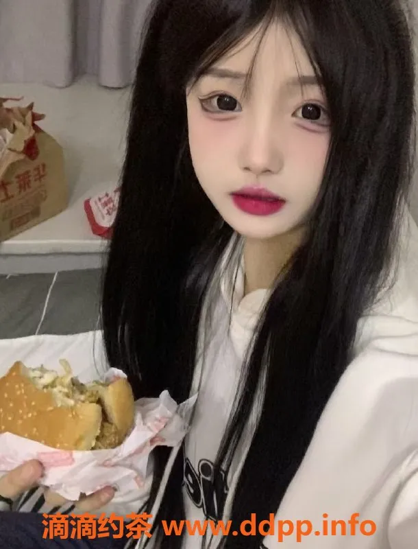 重庆楼凤资源信息,重庆回兴乖乖妹，165cm，18岁，B罩杯