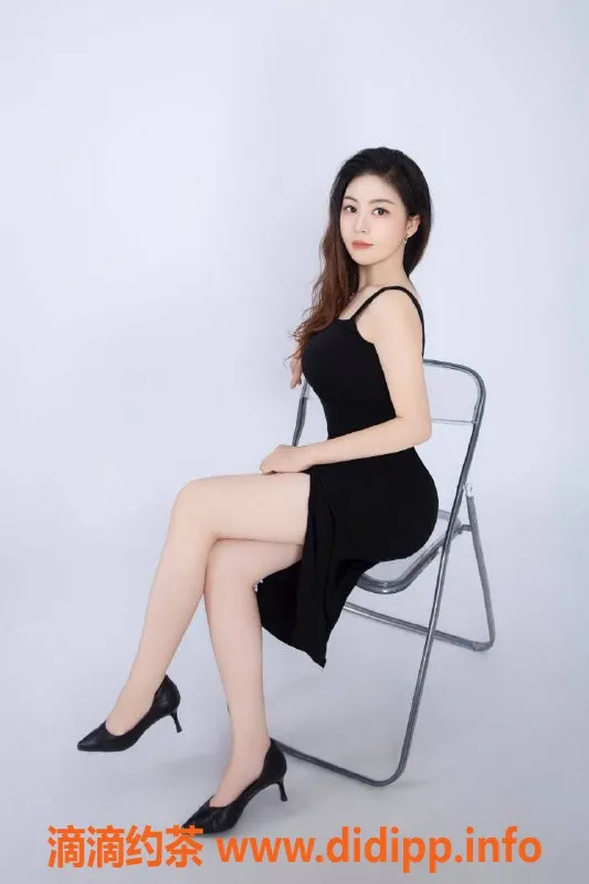 长沙楼凤-岳麓区梦梦，160cm 55kg 36D，莞式服务超赞！