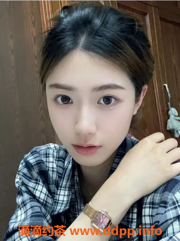 广州楼凤-天河区猫咪，茶费800元，超惊艳服务体验！