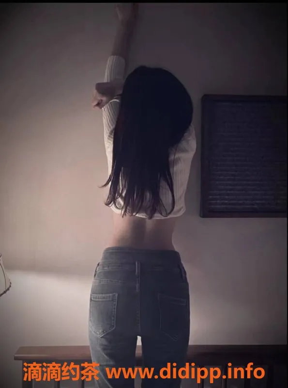 广州楼凤资源信息,白云兔子嫩妹服务体验，仅需700元