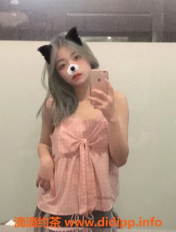 成都楼凤-成都白菜，17岁163高、80体重，600元一次！