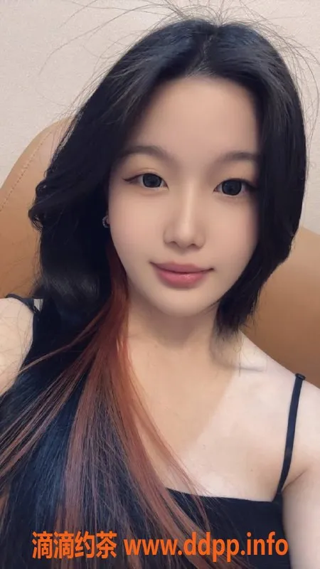 广州楼凤资源信息,天河嫩妹伊一，700元体验私密服务