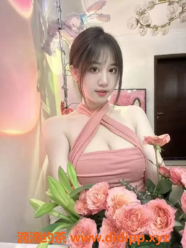 重庆楼凤-渝中区24岁莎莎，轻盈48KG，C+罩杯，莞式服务热情到位