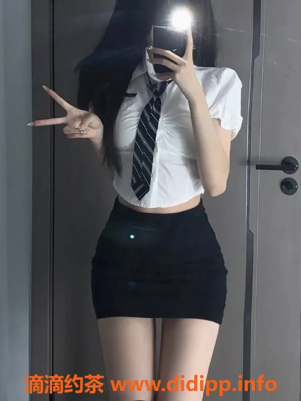 东莞楼凤-大朗兮兮，700元P，1300元PP，服务超棒！