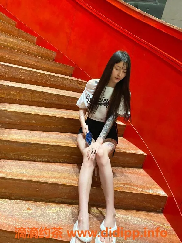 广州楼凤-天河梓琪 700P 1400PP 舌吻69P服务