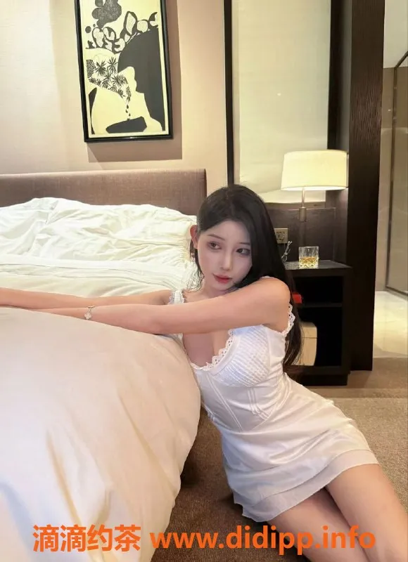 北京楼凤-朝阳美羊羊，172cm长腿妹子，夜总会上门服务