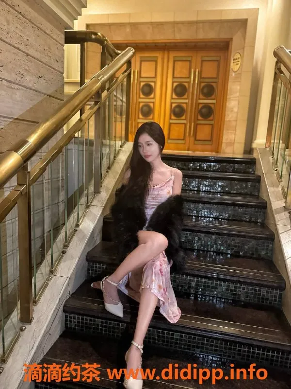 成都楼凤资源信息,锦江区心瑶26岁御姐，超高颜值，车费便宜