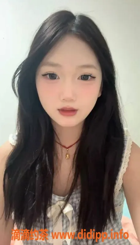 广州楼凤-天河嫩妹琪琪，视频验证，700元体验