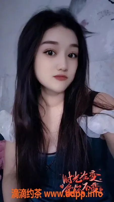 广州楼凤-白云区性感御姐默默，27岁160cm，36D热情服务