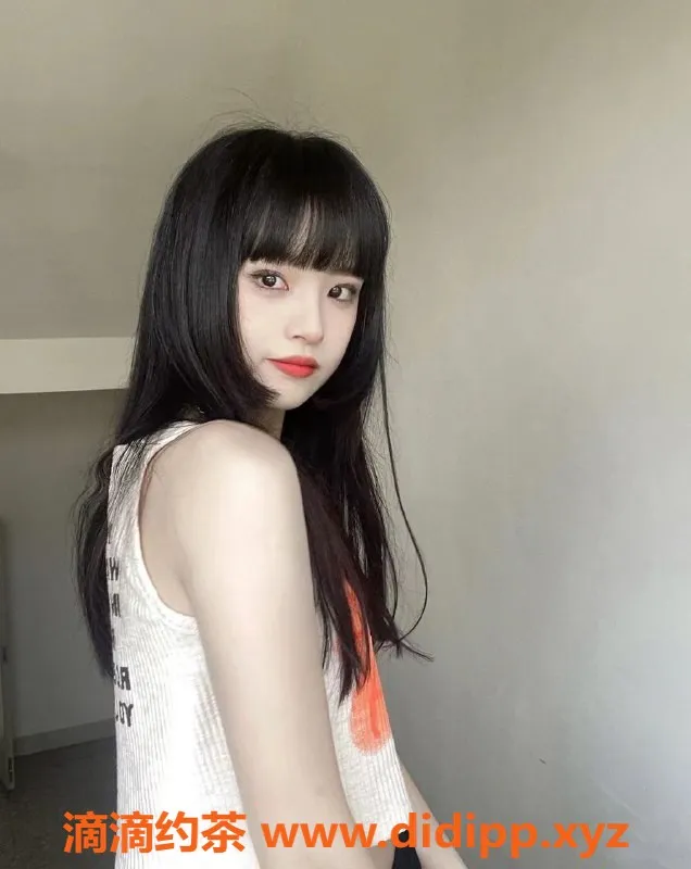 厦门楼凤资源信息,集美区咪咪，700元胸推服务，69技艺超棒！