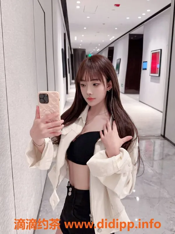 东莞楼凤-私聊美女老师，预约享受优质服务