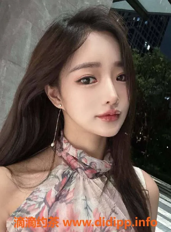 广州楼凤-天河妍妍，2400元起，性感又迷人