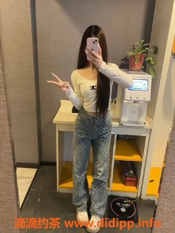 杭州楼凤-滨江嫩妹冉冉，上门服务，性价比高