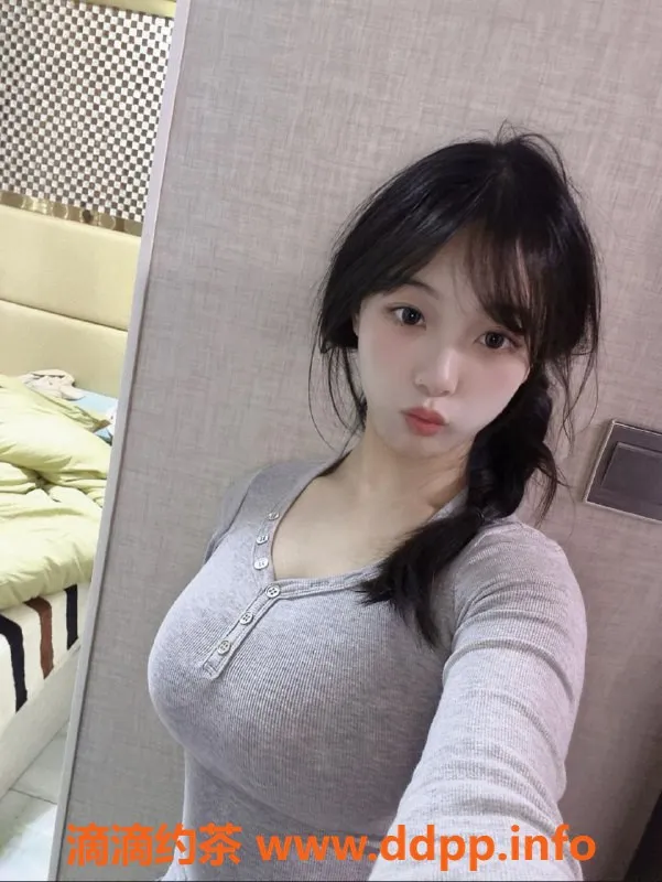 广州楼凤资源信息,白云区18岁巨乳女神七七，超值服务体验！