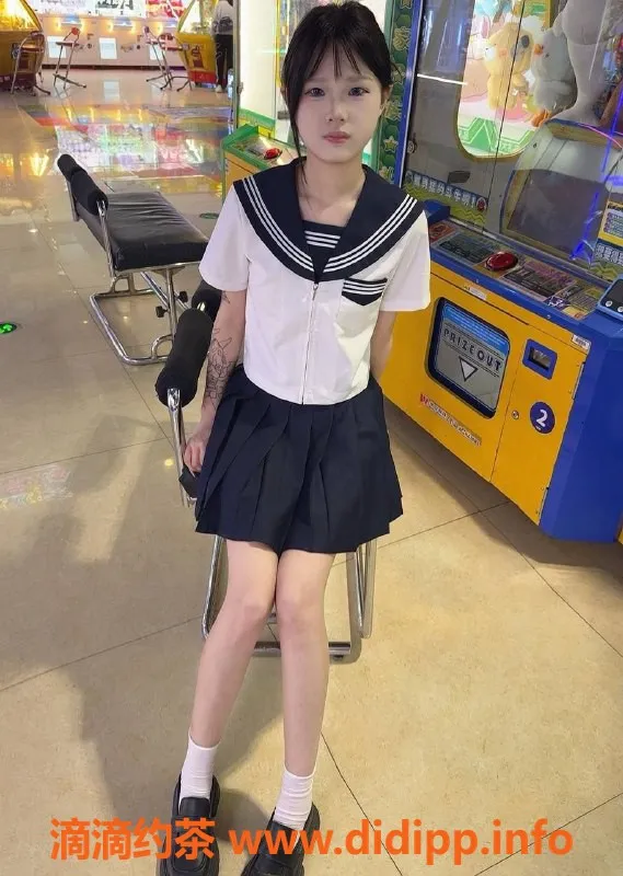 广州楼凤-番禺小豆：7P嫩妹，鸳鸯浴夜课体验