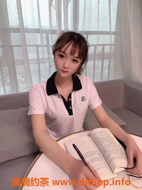 广州楼凤-佛山柚子嫩妹，5P鸳鸯浴尽享欢愉