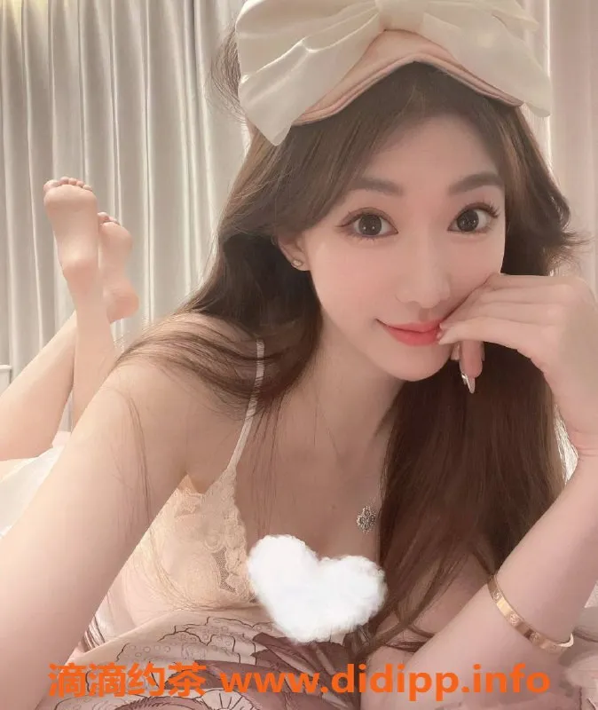 上海楼凤-可可：浦东陆家嘴173cm长腿艺术生