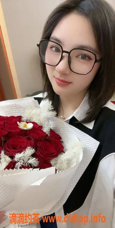 宁波spa会所-南方御姐海绵宝宝，160cm大长腿，轻松享受