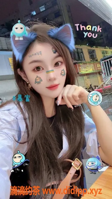 厦门楼凤-思明新景附近25岁安琪姐妹花双飞服务