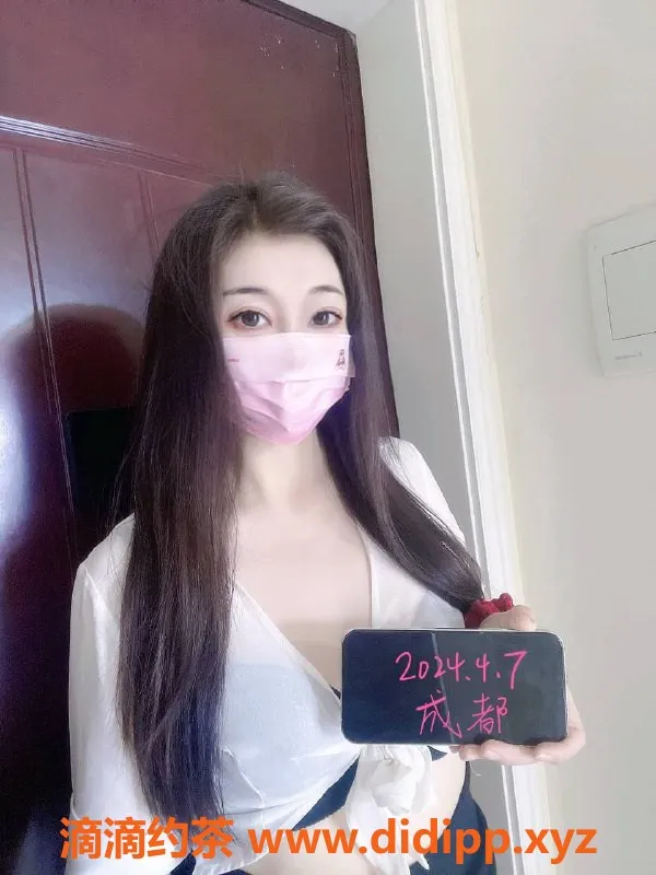 成都楼凤资源信息,青羊区安娜少妇车，4p服务体验