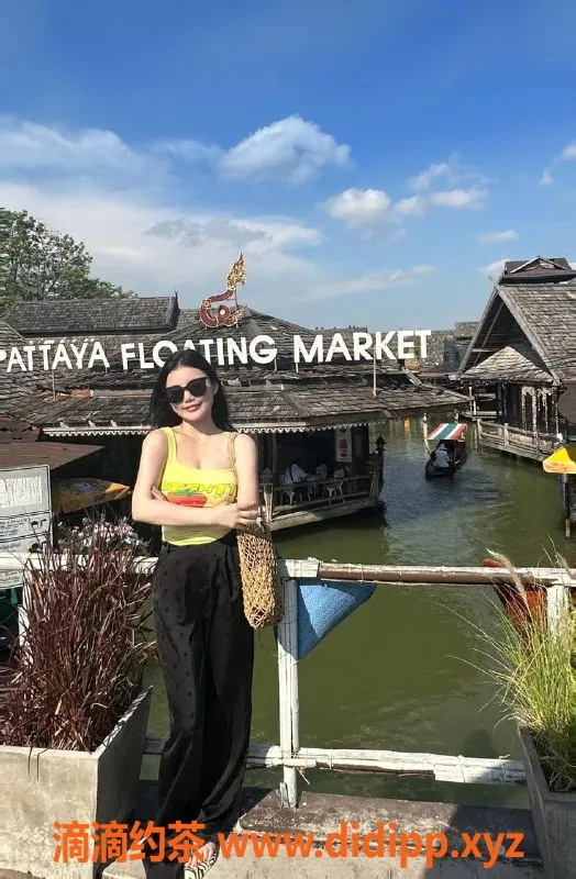 深圳楼凤-深圳光明新区❤️165高、99重、23岁诱惑女友服务