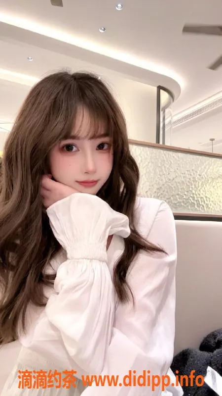 宁波楼凤-宁波桃子xixi，163cm小甜妹，深喉口💥只需1200