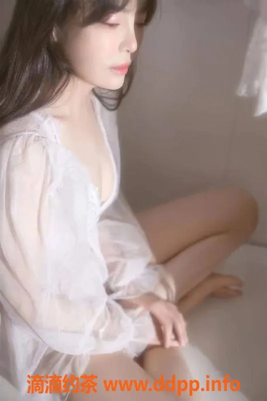 杭州楼凤资源信息,拱墅区大奶，163身高，47身材，服务超赞！