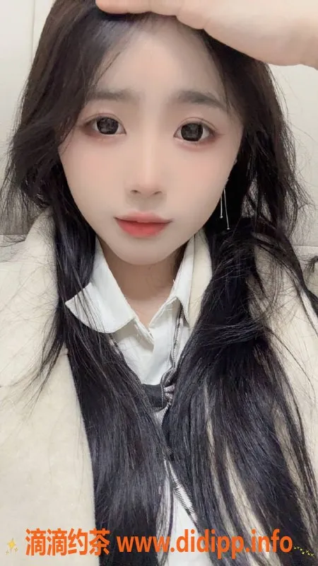 南昌上门服务-小兔兔，161高、45重，18岁嫩妹上门火热服务！