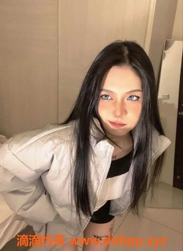 杭州上门服务-新加坡22岁D杯美女，身高164，特价服务来啦！