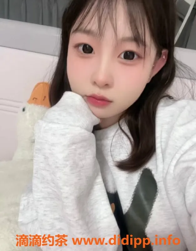 武汉楼凤-洪山区优优妹子，修车600p起，上车爽快体验