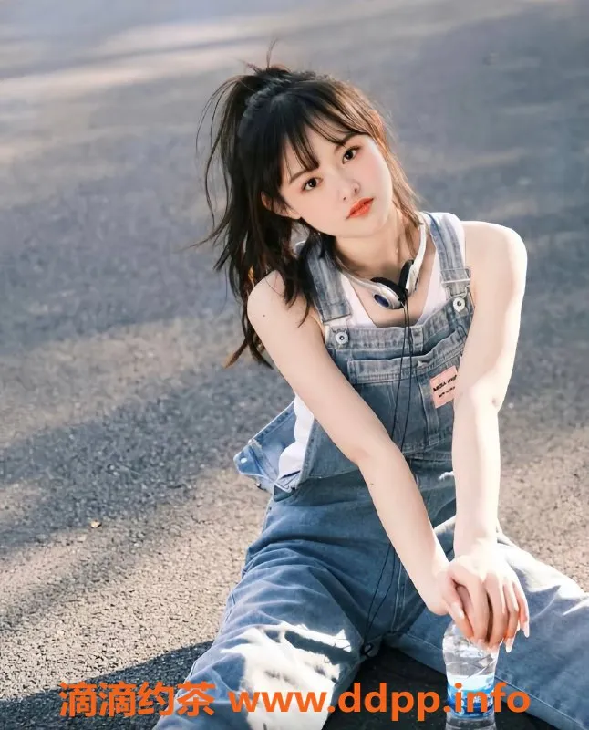 上海楼凤-普陀瑜伽小碗，身高160，26岁，胸围36D