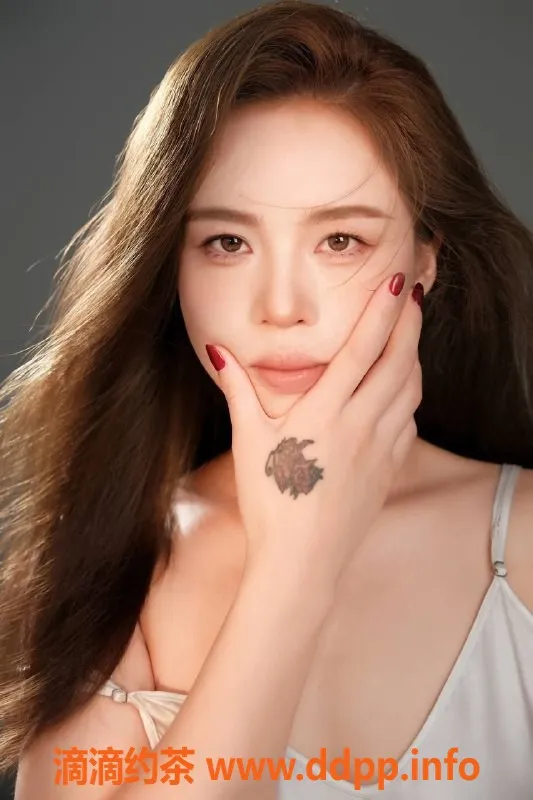 北京spa会所-朝阳娜宝，26岁161cm，49kg，1000元服务控