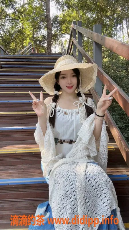 成都楼凤-26岁千玥，柔滑皮肤9P自聊服务，完美配合