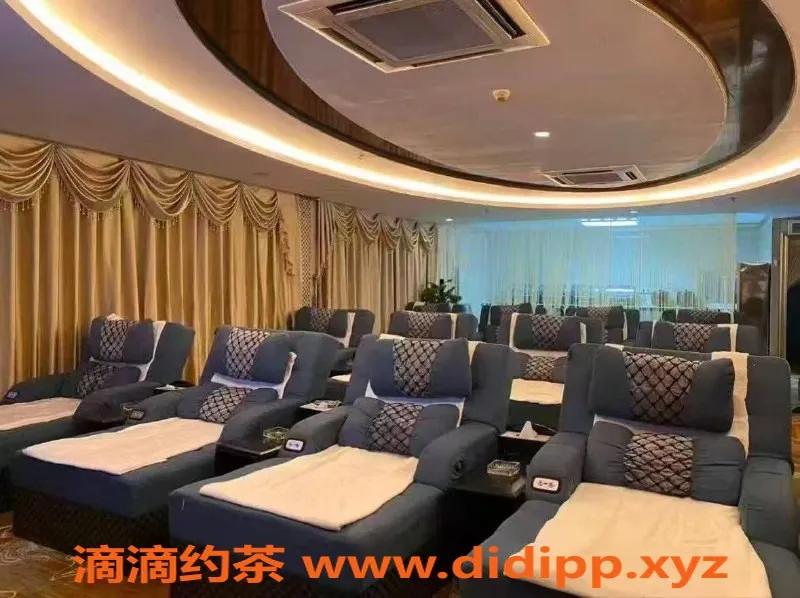 广州楼凤-白云区新天地95后美女，618元预约优惠